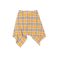 Side Pocket Plaid Skirt